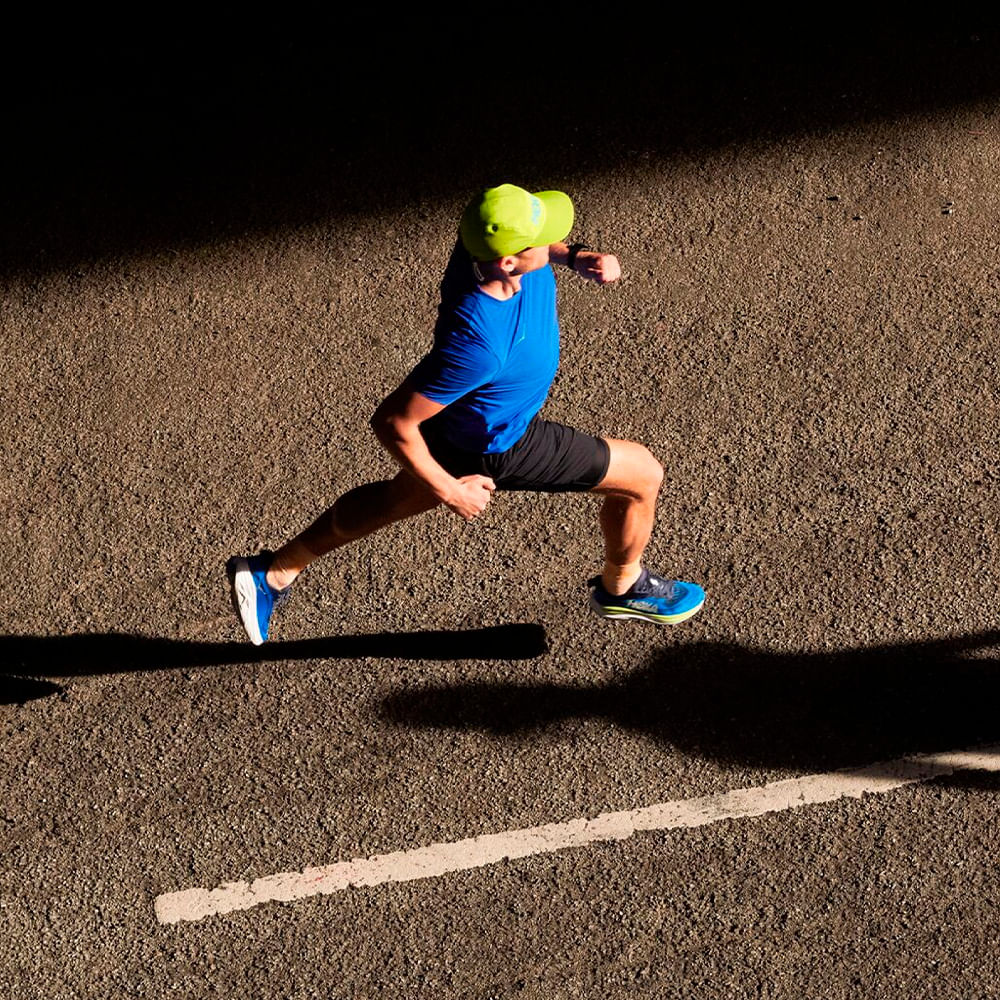 Camiseta Hoka Airolite Run Masculina | HOKA Brasil