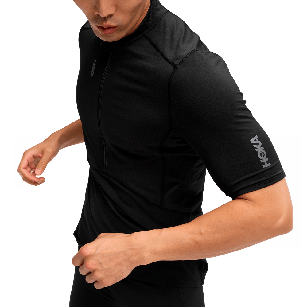 Blusa Hoka Skybreeze 1/2 Zip MC Masculina – preto – foto 3